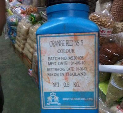 Soda dùng làm mềm thịt bò do phóng viên mua.