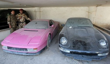 Trong bộ sưu tập xế “khủng” của Uday Hussein có những chiếc xe đắt tiền như: Lamborghini LM002, Ferrari Testarossa, 5 chiếc Excaliburs, 1 chiếc Plymouth Prowler và vài chiếc Porsche… Trong bộ sưu tập xế “khủng” của Uday Hussein có những chiếc xe đắt tiền như: Lamborghini LM002, Ferrari Testarossa, 5 chiếc Excaliburs, 1 chiếc Plymouth Prowler và vài chiếc Porsche…