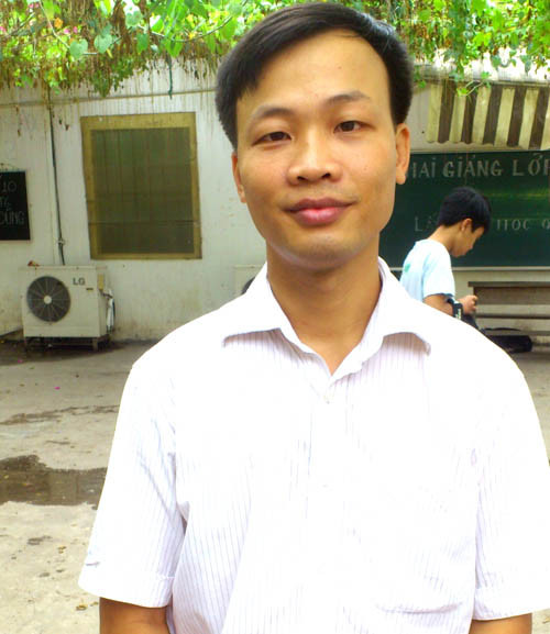 Thầy giáo Phạm Trung Dũng.