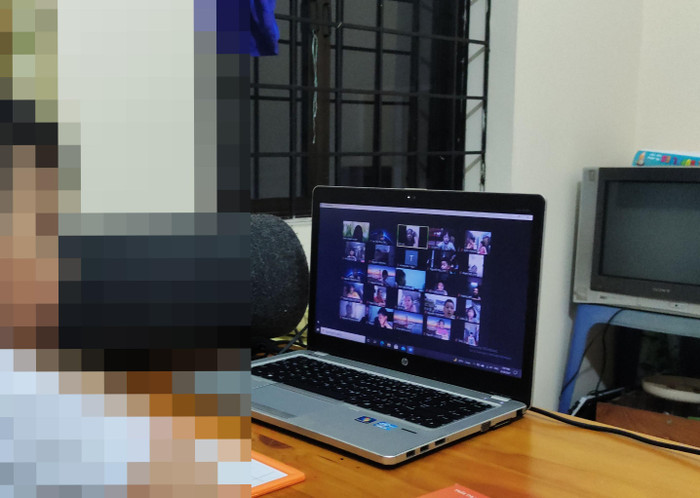 Trẻ có thể gặp rât nhiều nguy cơ khi học online quá dài. Ảnh:LC Trẻ có thể gặp rât nhiều nguy cơ khi học online quá dài. Ảnh:LC