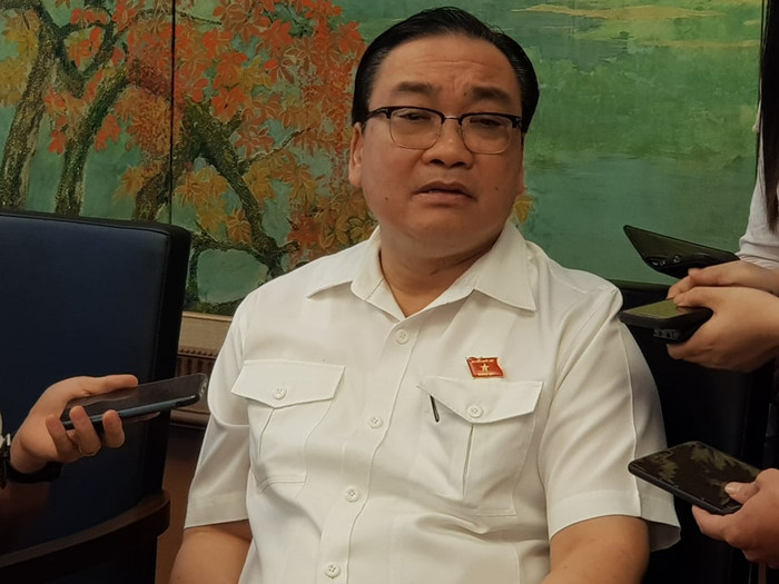 Bí thư Hoàng Trung Hải tại phiên họp tổ chiều ngày 22/10. Ảnh: Nguyên Trần