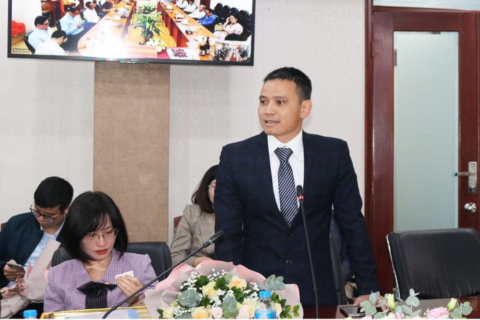 PGS.TS Đỗ Xuân Chợ – Giảng viên khoa An toàn thông tin phát biểu tại buổi lễ. PGS.TS Đỗ Xuân Chợ – Giảng viên khoa An toàn thông tin phát biểu tại buổi lễ.