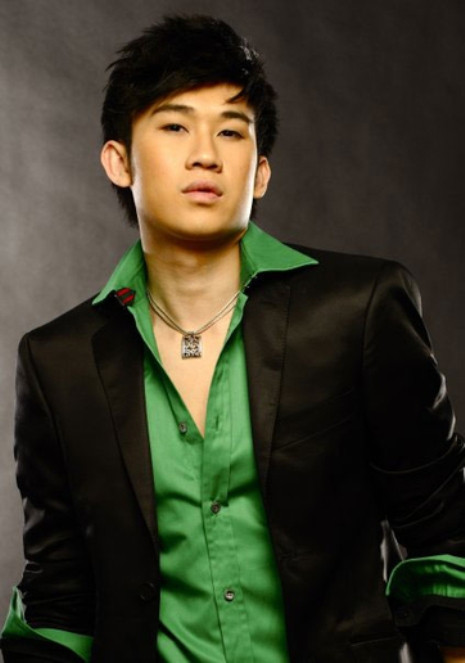 Ca sĩ hải ngoại Dương Triệu Vũ - chia sẻ về câu chuyện "môn đăng hộ đối" trong xã hội hiện nay Ca sĩ hải ngoại Dương Triệu Vũ - chia sẻ về câu chuyện "môn đăng hộ đối" trong xã hội hiện nay