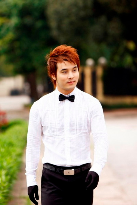 Cái hại của đào hoa là làm người mình yêu ghen tuông nhiều Cái hại của đào hoa là làm người mình yêu ghen tuông nhiều