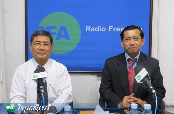 Tiến sĩ Ros Ravuth (trái), ảnh: RFA Khmer.