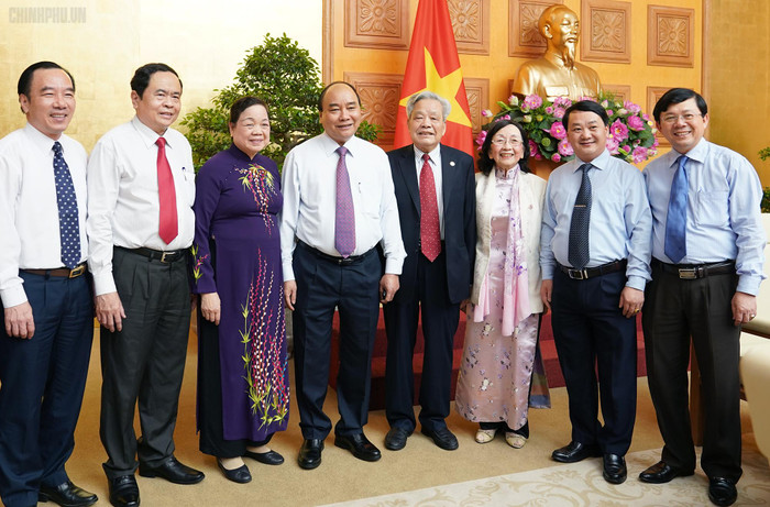 Thủ tướng và các đại biểu tham dự Hội nghị. Ảnh: VGP Thủ tướng và các đại biểu tham dự Hội nghị. Ảnh: VGP