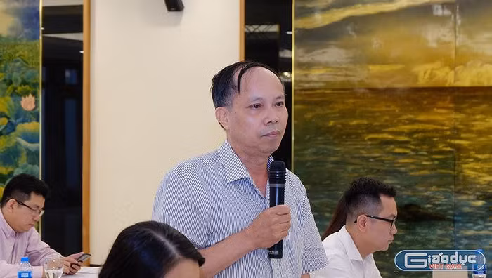 Trưởng phòng Kế hoạch Tài chính - Sở Giáo dục và Đào tạo Hà Nội Nguyễn Viết Cẩn, ảnh: Lại Cường.