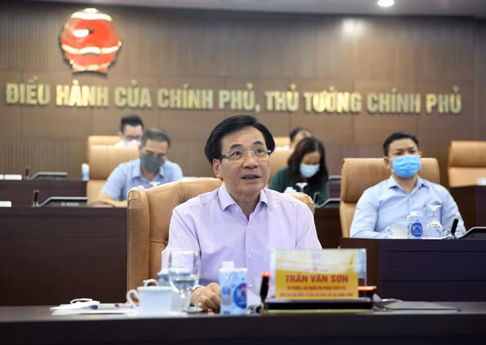 Chủ nhiệm Văn phòng Chính phủ Trần Văn Sơn chủ trì cuộc họp. Ảnh: VGP Chủ nhiệm Văn phòng Chính phủ Trần Văn Sơn chủ trì cuộc họp. Ảnh: VGP