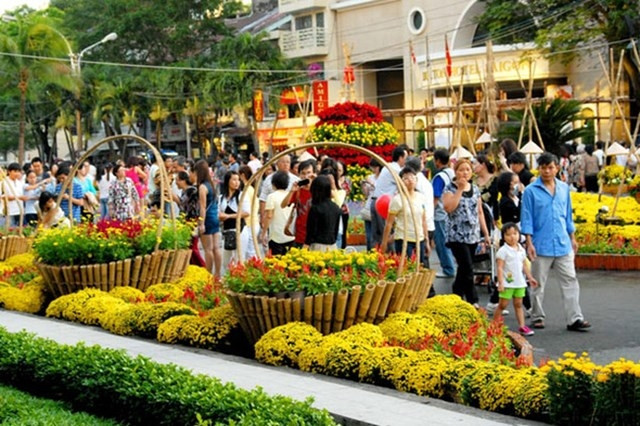 Kịp thời phát hiện và xử lý nghiêm các hành vi kinh doanh hàng hóa nhập lậu, hàng giả, hàng cấm, hàng kém chất lượng. Ảnh minh họa: Báo Tài nguyên Môi trường