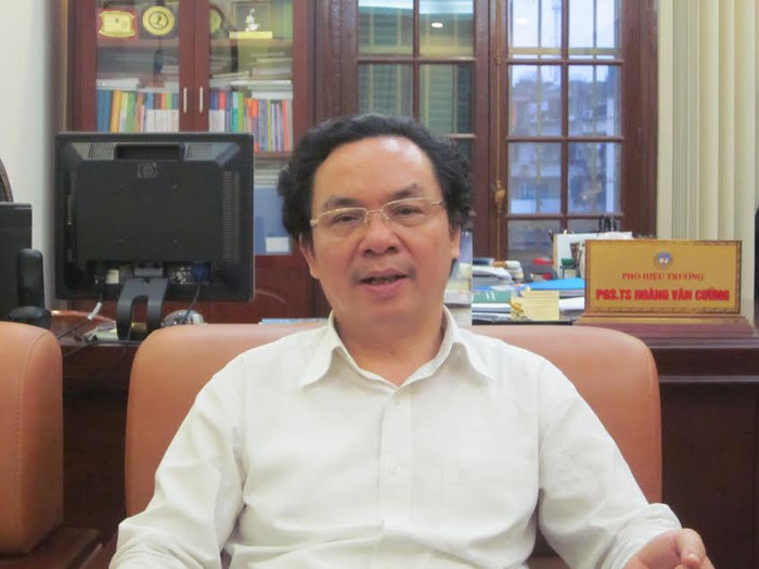 Đại biểu Hoàng Văn Cường đánh giá có nhiều điểm mới tăng thực quyền cho hội đồng trường trong dự thảo Luật. (Ảnh: Đỗ Thơm)