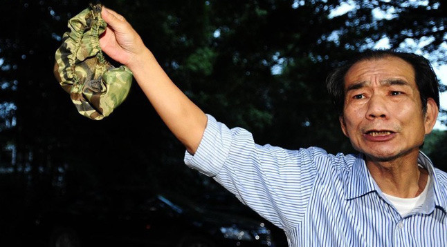 Ông Âu Thiếu Khôn. Ông Âu Thiếu Khôn.