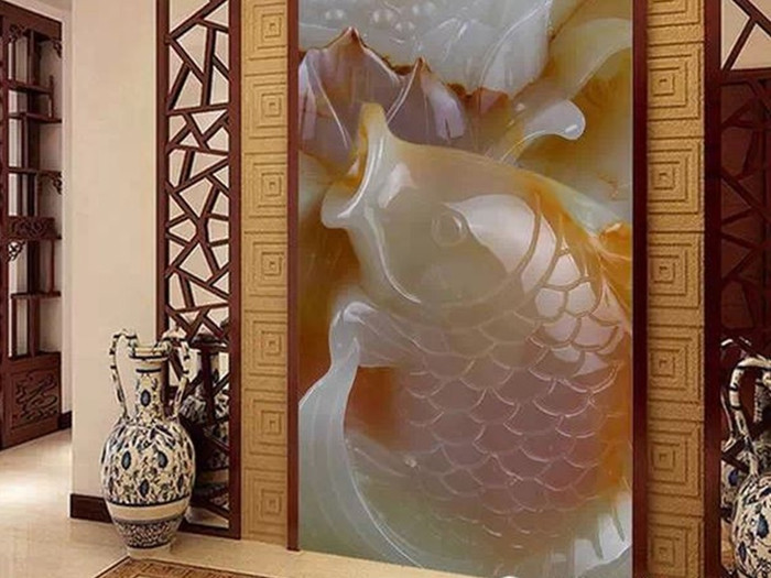 Hình cá chép được cho là bằng ngọc nguyên khối trong biệt phủ của ông Hậu.