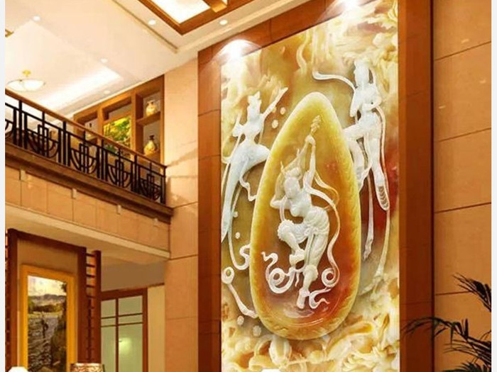 Một bức phù điêu tinh xảo được cho là làm từ ngọc nguyên khối.