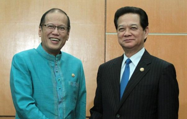 Tổng thống Philippines Benigno Aquino III và Thủ tướng Nguyễn Tấn Dũng. Ảnh: Inquirer. Tổng thống Philippines Benigno Aquino III và Thủ tướng Nguyễn Tấn Dũng. Ảnh: Inquirer.