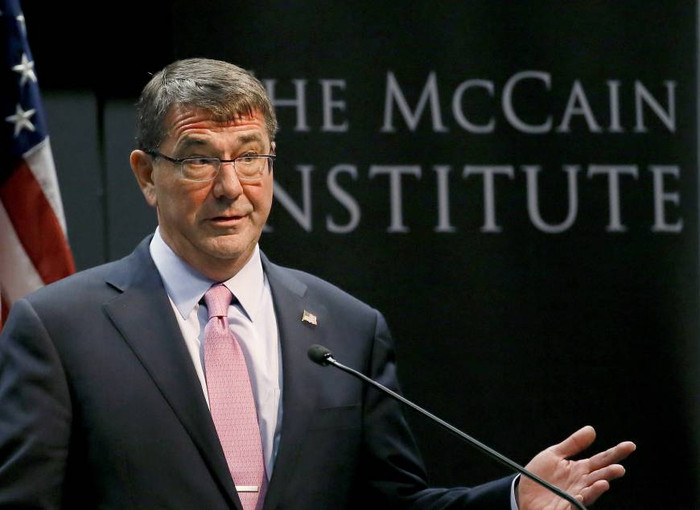 Bộ trưởng Quốc phòng Mỹ Ash Carter. Ảnh: Japan Times. Bộ trưởng Quốc phòng Mỹ Ash Carter. Ảnh: Japan Times.