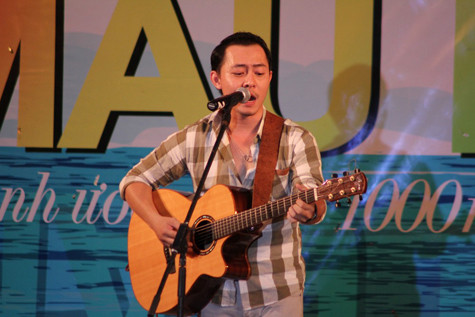 Ca sĩ Võ Trọng Phúc với ca khúc “I’m Yours” Ca sĩ Võ Trọng Phúc với ca khúc “I’m Yours”