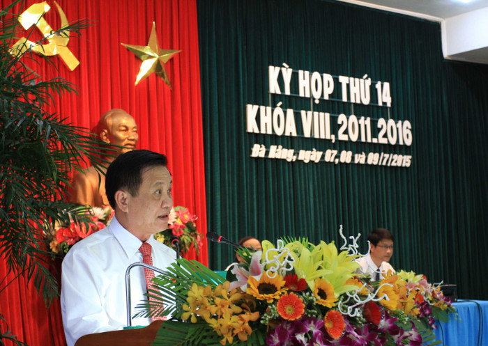 Bí thư Thành ủy, Chủ tịch HĐND TP Đà Nẵng Trần Thọ phát biểu khai mạc kỳ họp. Ảnh Thùy Linh