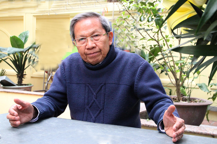 Thiếu tướng Lê Văn Cương: "Việc đưa sỹ quan chuyên nghiệp được đào tạo cơ bản về làm Trưởng, Phó công an xã là cần thiết". Ảnh: Đỗ Thơm Thiếu tướng Lê Văn Cương: "Việc đưa sỹ quan chuyên nghiệp được đào tạo cơ bản về làm Trưởng, Phó công an xã là cần thiết". Ảnh: Đỗ Thơm