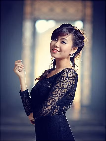>>Những hotgirl xinh đẹp làm điên đảo cư dân mạng >>Vẻ đẹp mặn mà của hotgirl Midu >>Những gương mặt cực hot tại Miss Việt Đức >>Những nữ sinh tỏa sáng tại Hoa hậu Phụ nữ Việt Nam qua ảnh >>So độ siêu kute của những nữ sinh đình đám nhất Thủ đô >>Phát sốt vì 4 nữ giáo viên xinh đẹp >>Hoa khôi ĐH Thương Mại 2012 duyên dáng áo dài >>Những hotgirl xinh đẹp làm điên đảo cư dân mạng Những nữ sinh đẹp mê hồn giữa đầm sen