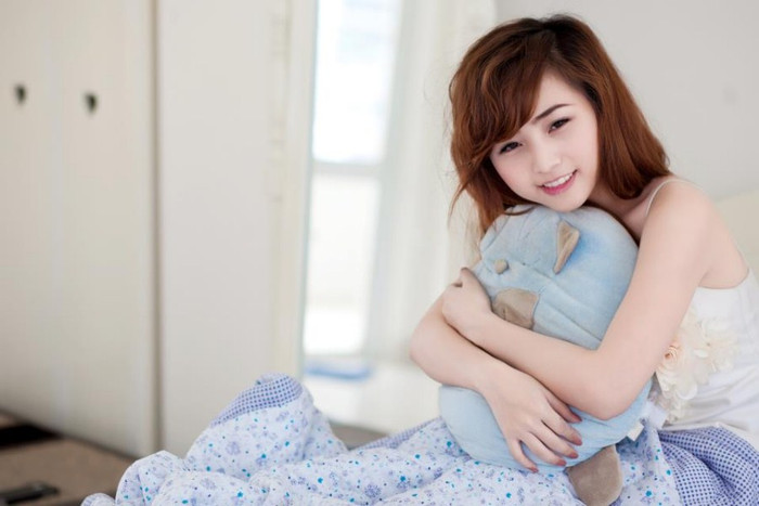 >>Những hotgirl xinh đẹp làm điên đảo cư dân mạng >>Vẻ đẹp mặn mà của hotgirl Midu >>Những gương mặt cực hot tại Miss Việt Đức >>Những nữ sinh tỏa sáng tại Hoa hậu Phụ nữ Việt Nam qua ảnh >>So độ siêu kute của những nữ sinh đình đám nhất Thủ đô >>Phát sốt vì 4 nữ giáo viên xinh đẹp >>Hoa khôi ĐH Thương Mại 2012 duyên dáng áo dài >>Những hotgirl xinh đẹp làm điên đảo cư dân mạng Những nữ sinh đẹp mê hồn giữa đầm sen