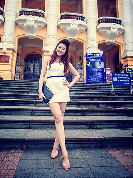 >>Những hotgirl xinh đẹp làm điên đảo cư dân mạng >>Vẻ đẹp mặn mà của hotgirl Midu >>Những gương mặt cực hot tại Miss Việt Đức >>Những nữ sinh tỏa sáng tại Hoa hậu Phụ nữ Việt Nam qua ảnh >>So độ siêu kute của những nữ sinh đình đám nhất Thủ đô >>Phát sốt vì 4 nữ giáo viên xinh đẹp >>Hoa khôi ĐH Thương Mại 2012 duyên dáng áo dài >>Những hotgirl xinh đẹp làm điên đảo cư dân mạng Những nữ sinh đẹp mê hồn giữa đầm sen