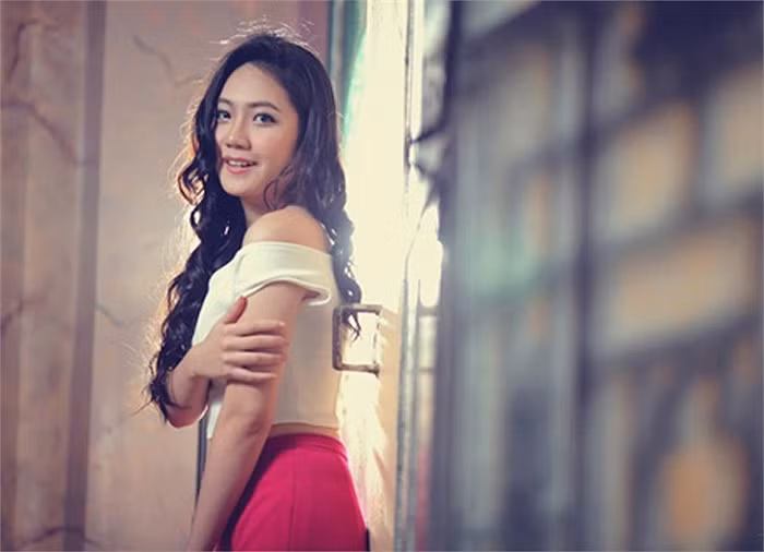 >>Những hotgirl xinh đẹp làm điên đảo cư dân mạng >>Vẻ đẹp mặn mà của hotgirl Midu >>Những gương mặt cực hot tại Miss Việt Đức >>Những nữ sinh tỏa sáng tại Hoa hậu Phụ nữ Việt Nam qua ảnh >>So độ siêu kute của những nữ sinh đình đám nhất Thủ đô >>Phát sốt vì 4 nữ giáo viên xinh đẹp >>Hoa khôi ĐH Thương Mại 2012 duyên dáng áo dài >>Những hotgirl xinh đẹp làm điên đảo cư dân mạng Những nữ sinh đẹp mê hồn giữa đầm sen