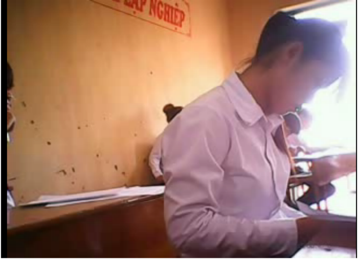 "Phao" còn được nhét đầy túi quần "Phao" còn được nhét đầy túi quần