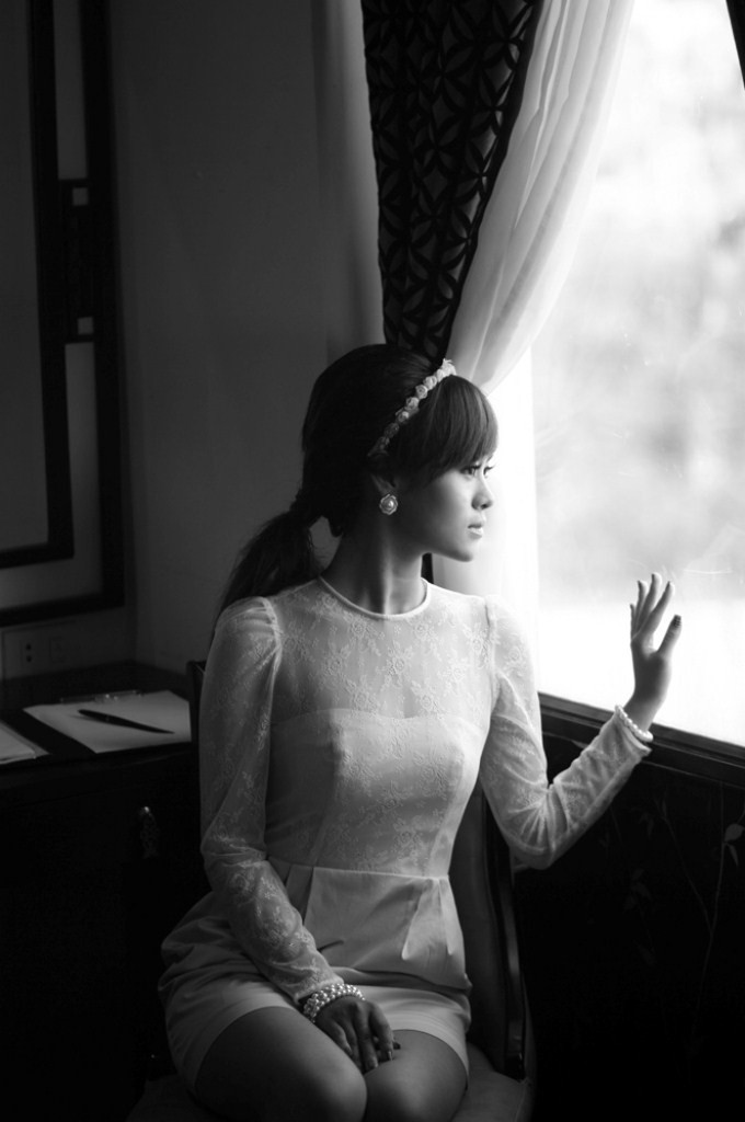 Nguyễn Cẩm Tú là người năng động, cởi mở, thân thiện.