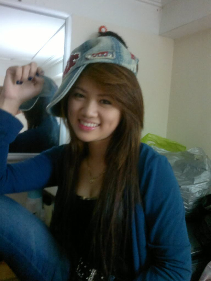 Lê Thị Hằng muốn gửi lời nhắn nhủ tới tất cả các thí sinh: "Là 1 sinh viên thì chúng mình sẽ cùng tìm hiểu và cảm nhận quãng đời sinh viên nhé " Lê Thị Hằng muốn gửi lời nhắn nhủ tới tất cả các thí sinh: "Là 1 sinh viên thì chúng mình sẽ cùng tìm hiểu và cảm nhận quãng đời sinh viên nhé "