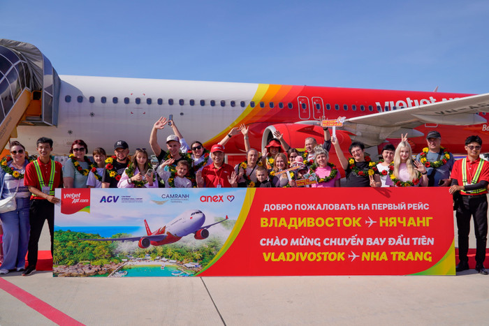 Vietjet khai trương các chuyến bay đầu tiên từ Vladivostok và Khabarovsk đến Nha Trang. photo-1-17.jpg