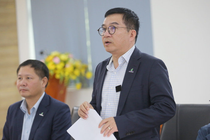 Tổng Giám đốc BSR Nguyễn Việt Thắng báo cáo kết quả sản xuất kinh doanh 11 tháng 2025.