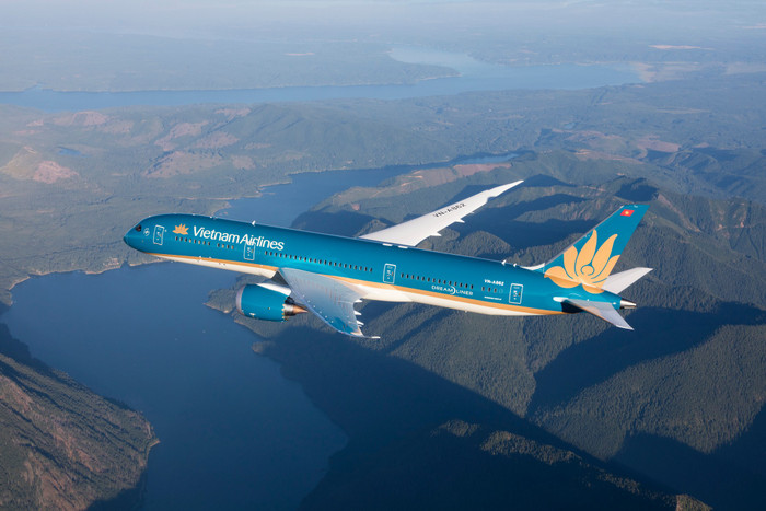 Vietnam Airlines bứt phá mạnh mẽ trong Quý III/2025 với sản lượng, doanh thu và lợi nhuận đều đạt và vượt kế hoạch. vna1.jpg