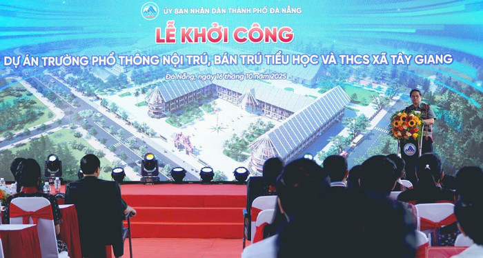 Toàn cảnh buổi lễ 5.jpg