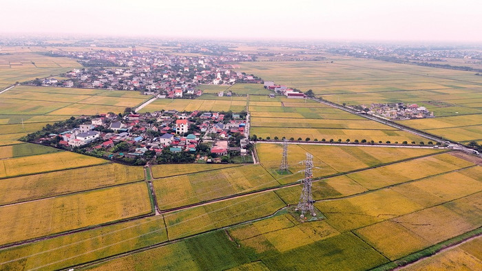 Toàn cảnh vị trí cột 101 đường dây 272 Nhiệt điện Thái Bình 2 Trực Ninh, đội Truyền tải điện Tây Bắc 2 thi công. Toàn cảnh vị trí cột 101 đường dây 272 Nhiệt điện Thái Bình 2 Trực Ninh, đội Truyền tải điện Tây Bắc 2 thi công.
