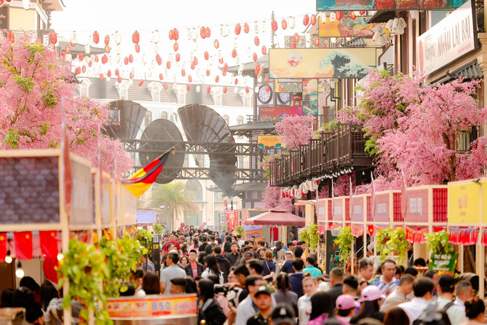 Shop chân đế The Zurich hưởng lợi từ lượng du khách khổng lồ đổ về Ocean City. a3.jpg