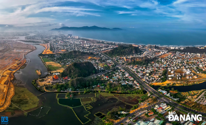 Trục ven biển phía Nam Đà Nẵng là trục di sản, nghỉ dưỡng, phong cách sống thu hút giới tinh hoa. Ảnh: Báo Đà Nẵng