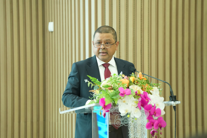 Ông Datuk Manoharan Periasamy, Tổng Giám đốc Cục Xúc tiến Du lịch Malaysia phát biểu tại lễ ký kết. 4-ong-datuk-manoharan-periasamy-tong-giam-doc-cuc-xuc-tien-du-lich-malaysia-phat-bieu-tai-le-ky-ket.jpg