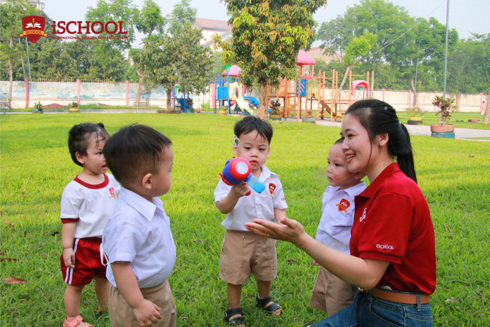 iSchool Hà Tĩnh tự hào là ngôi trường hạnh phúc của các em học sinh. ischool-ha-tinh-tu-hao-la-ngoi-truong-hanh-phuc-cua-cac-em-hoc-sinh.jpg