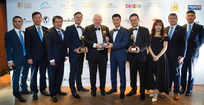 Vietnam Airlines được vinh danh trong ba hạng mục giải thưởng quan trọng của World Travel Awards châu Á 2025. vietnam-airlines-duoc-vinh-danh-trong-ba-hang-muc-giai-thuong-quan-trong-cua-world-travel-awards-chau-a-2025.jpg
