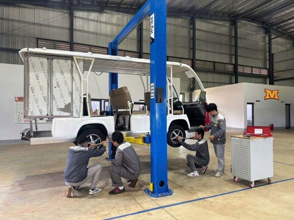 Trường Đại học Công nghệ Miền Đông tập trung vào khối ngành Công nghệ, đào tạo kết hợp ứng dụng AI vào giảng dạy và học tập. picture2.jpg