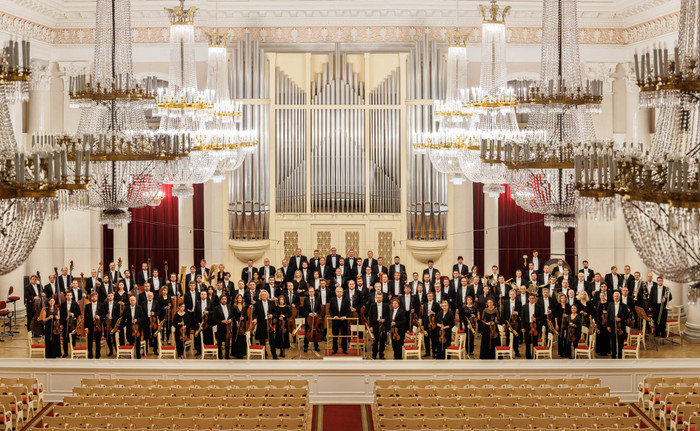 Dàn nhạc giao hưởng St. Petersburg lâu đời bậc nhất nước Nga và là “một trong những dàn nhạc tinh hoa hàng đầu thế giới”. dan-nhac-giao-huong-st-petersburg-philharmonic-orchestra.jpg