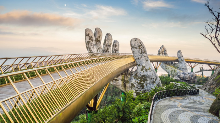 Cầu Vàng tại Đà Nẵng, Việt Nam golden-bridge.jpg