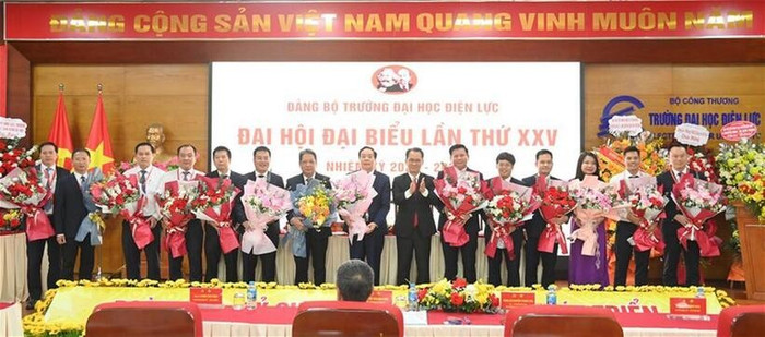 Ban Chấp hành Đảng bộ Trường Đại học Điện lực nhiệm kỳ 2025-2030. Ảnh: EPU 2.jpg