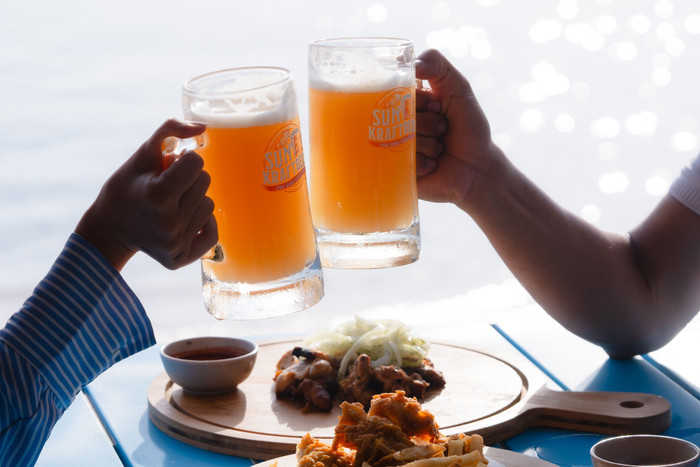 Thưởng thức bia thủ công Sun KraftBeer thượng hạng. le-hoi-bia.jpg