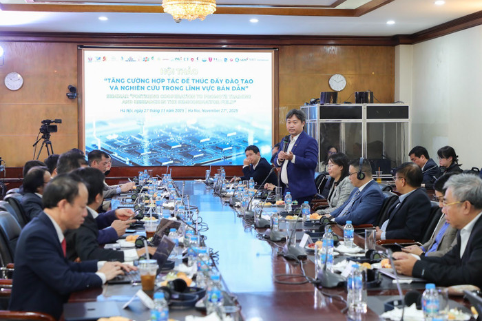 Ông Nguyễn Vinh Quang, Giám đốc FPT Semiconductor, Tập đoàn FPT chia sẻ tại sự kiện.