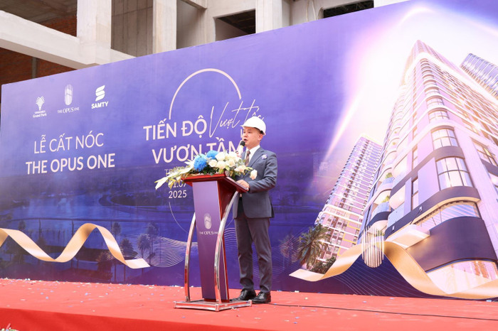 Ông Nguyễn Thanh Tâm - Giám đốc Kinh doanh khu vực miền Nam, đại diện Công ty Cổ phần Vinhomes phát biểu tại sự kiện. a2-82.jpg