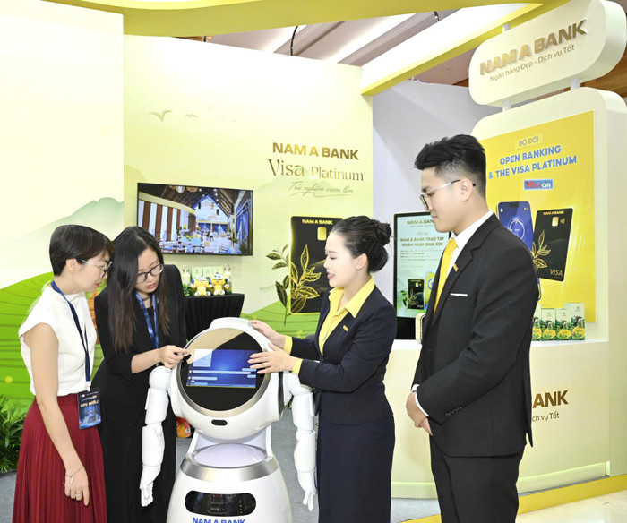 Nam A Bank mang nhiều giải pháp và công nghệ nổi bật đến sự kiện “Chuyển đổi số ngành Ngân hàng 2025”. cds-2.jpg