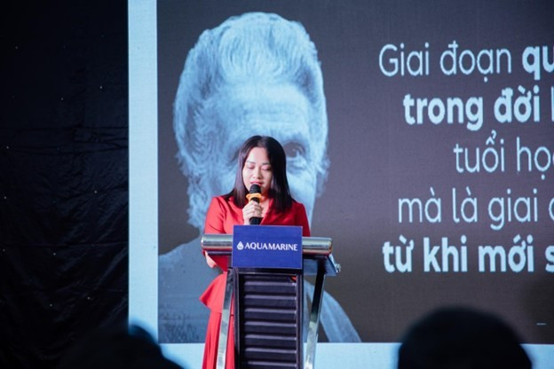Bà Nguyễn Thị Loan - Giám đốc điều hành Hệ Thống Mầm non Montessori Vinh phát biểu tại sự kiện. picture3.jpg