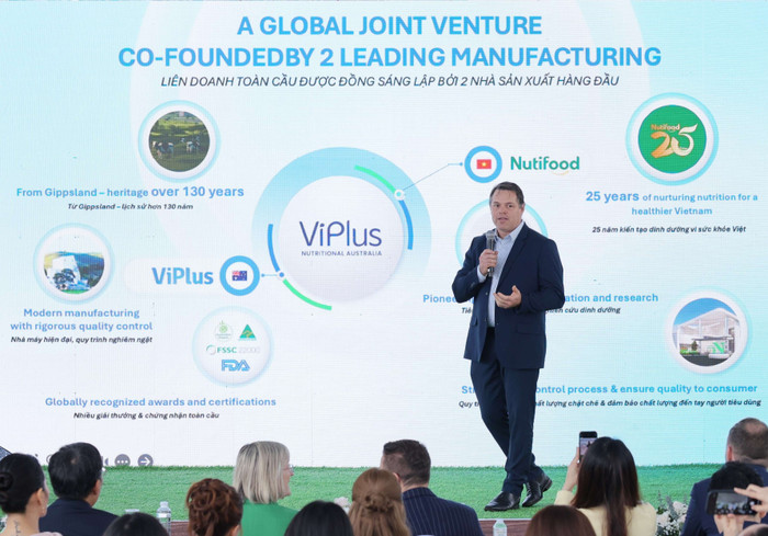 ong-jon-mcnaught-ceo-viplus-dairy.jpg