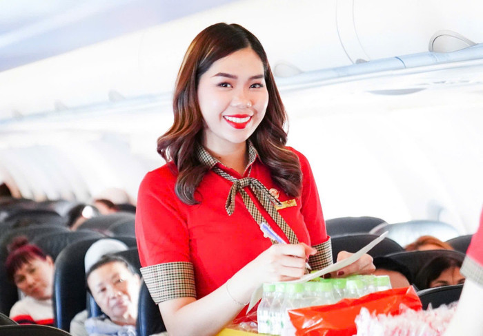vietjet-cabin-crew-9.jpg